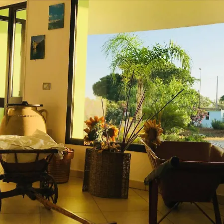 ベッド・アンド・ブレックファスト Mondoverde & Surano