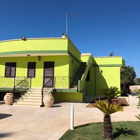 Mondoverde & ベッド・アンド・ブレックファスト 4*